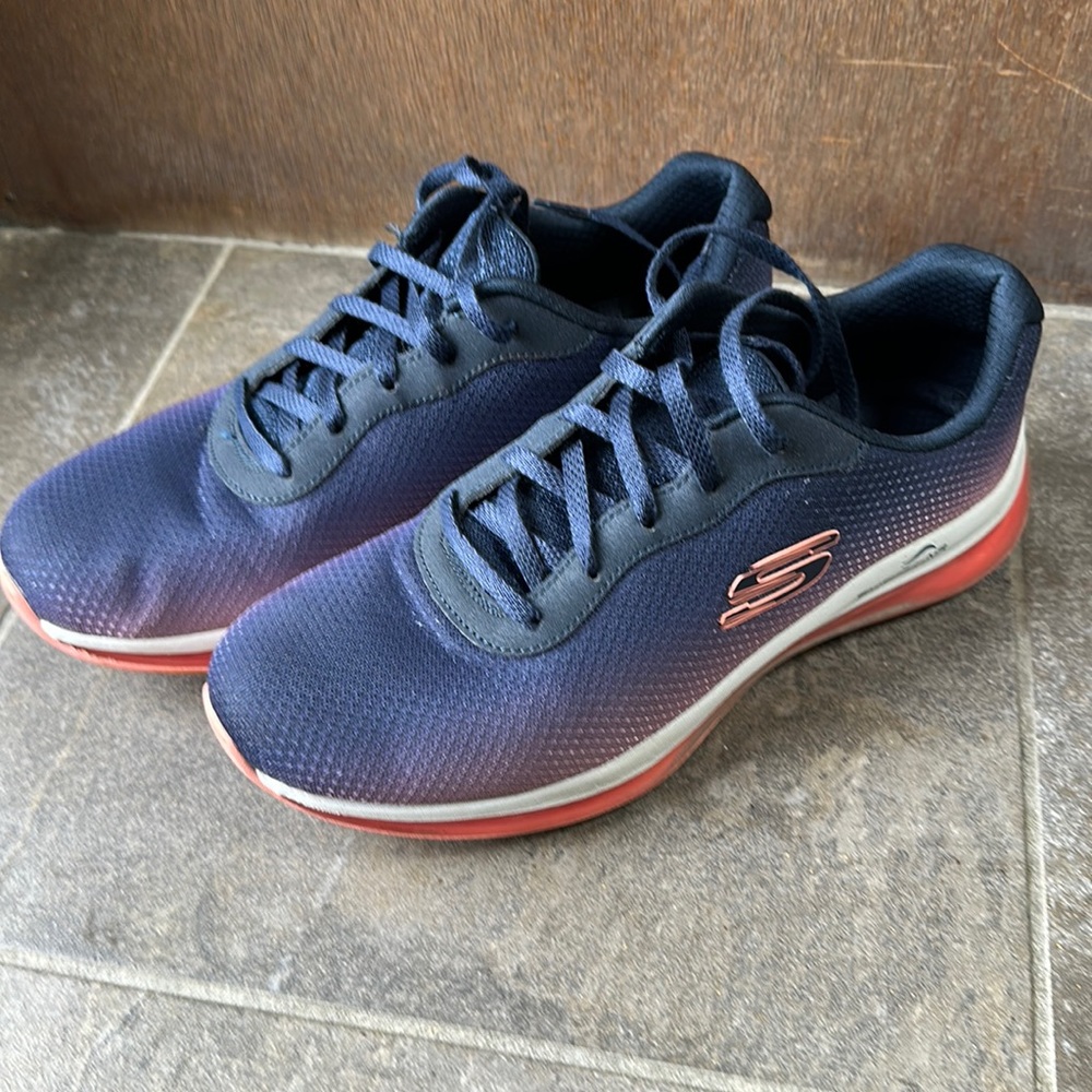 Sketchers Memory Foam Shoes